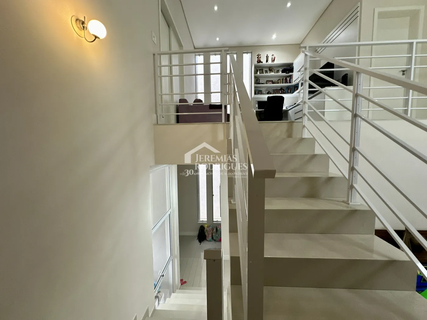 Casa à venda com 3 dormitórios no Condomínio Campos do Conde I em Tremembé/SP