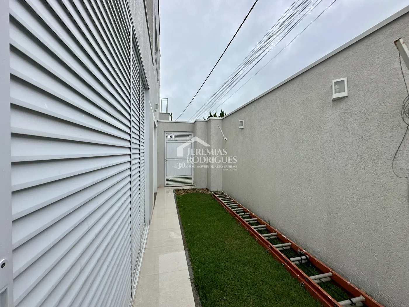 Casa com 3 dormitórios, 237 m² - Campos do Conde Chamboard - Tremembé/SP.