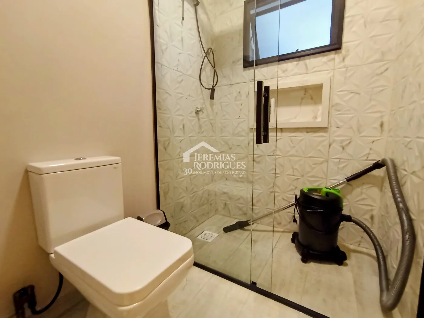 Casa para venda com 3 dormitórios no Residencial Pérola do Vale em Tremembé/SP