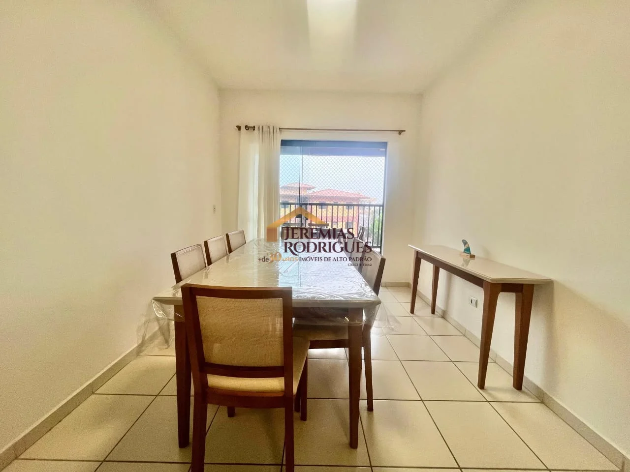Apartamento Semi mobiliado, porteira fechada à venda no Bairro do Itaguá em Ubatuba/SP. — foto 17