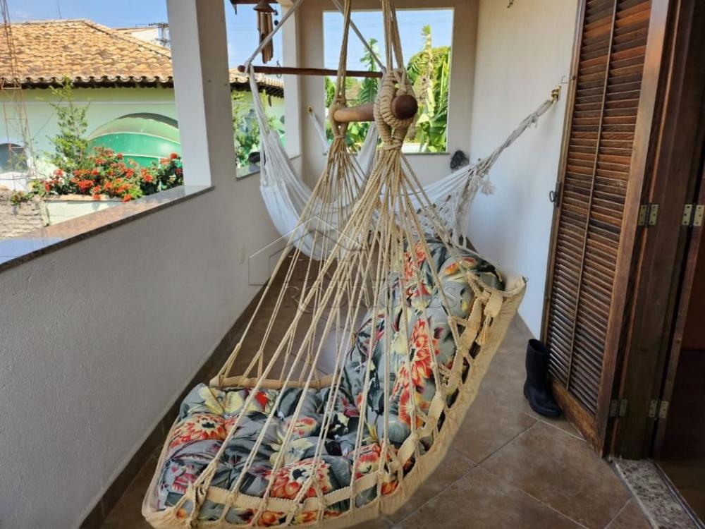 Casa à venda com 4 dormitórios no bairro Alto do Tabaú em  Pindamonhangaba/SP.