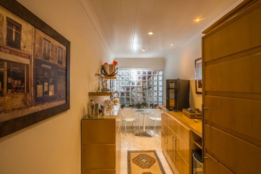 Casa à venda por R$ 6.350.000,00 - Campos do Jordão/SP