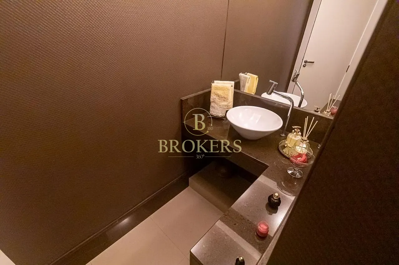 Apartamento à venda, Rua Miguel Lemos - Copacabana. Duplex modernizado, 3 quartos, sendo 1 suíte co