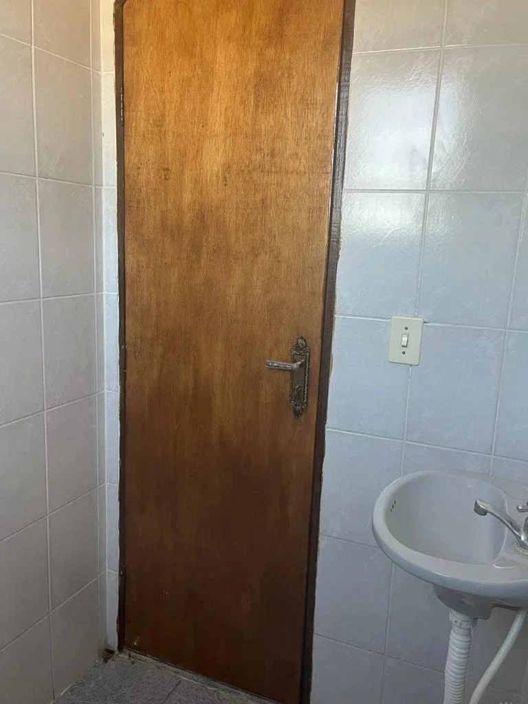 Casa GRANDE, 153m², Térrea com 03 quartos, 02 Vagas de Garagem Coberta, para locação no Jardim Ipê 4, São Bernardo do Campo - SP