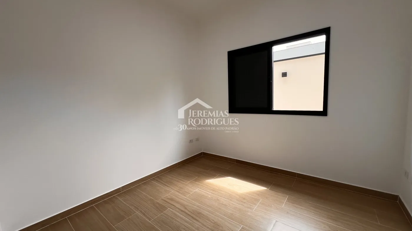 Casa para venda com 3 dormitórios no Condomínio Residencial Tecoara em Taubaté/SP