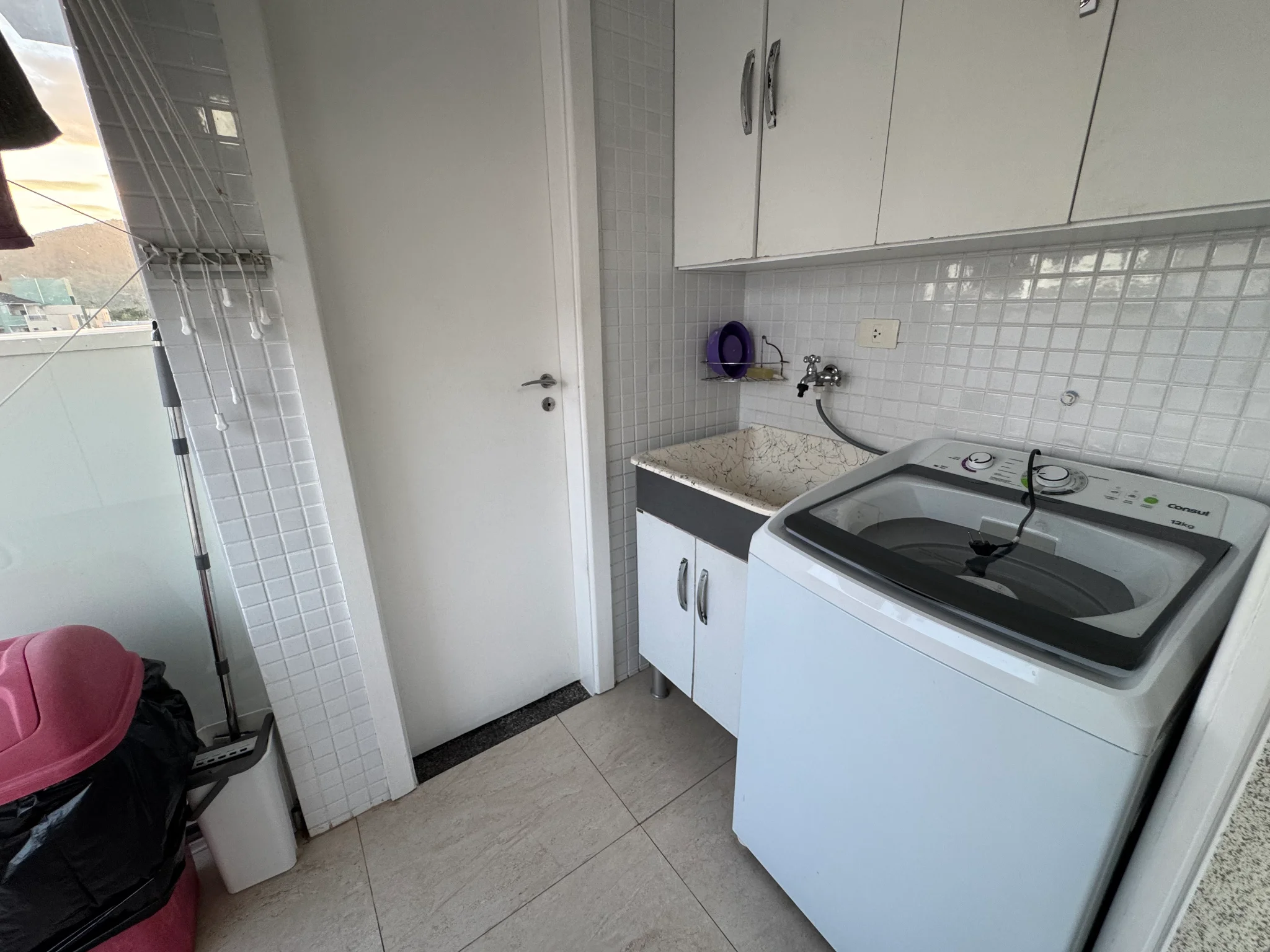 Cobertura à venda com 3 suítes no Condomínio Polignano A Maré em Ubatuba/SP.  