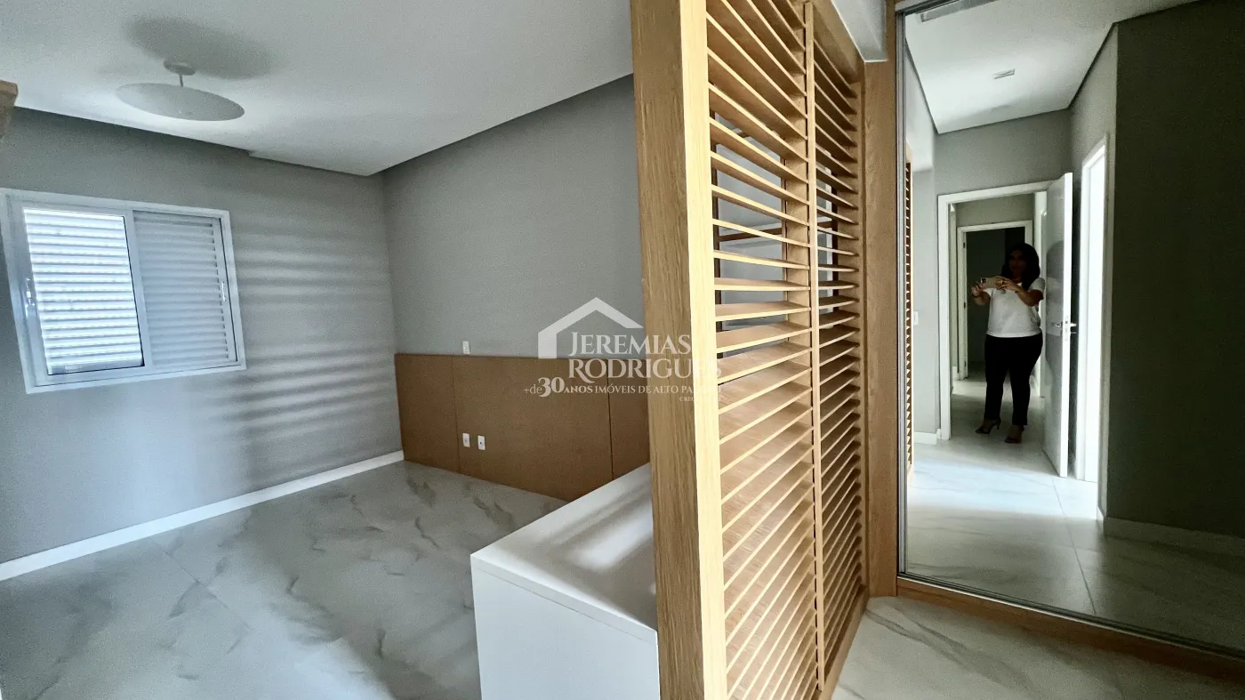 Apartamento para venda com 3 suítes no Edifício Vert Residence em Taubaté/SP