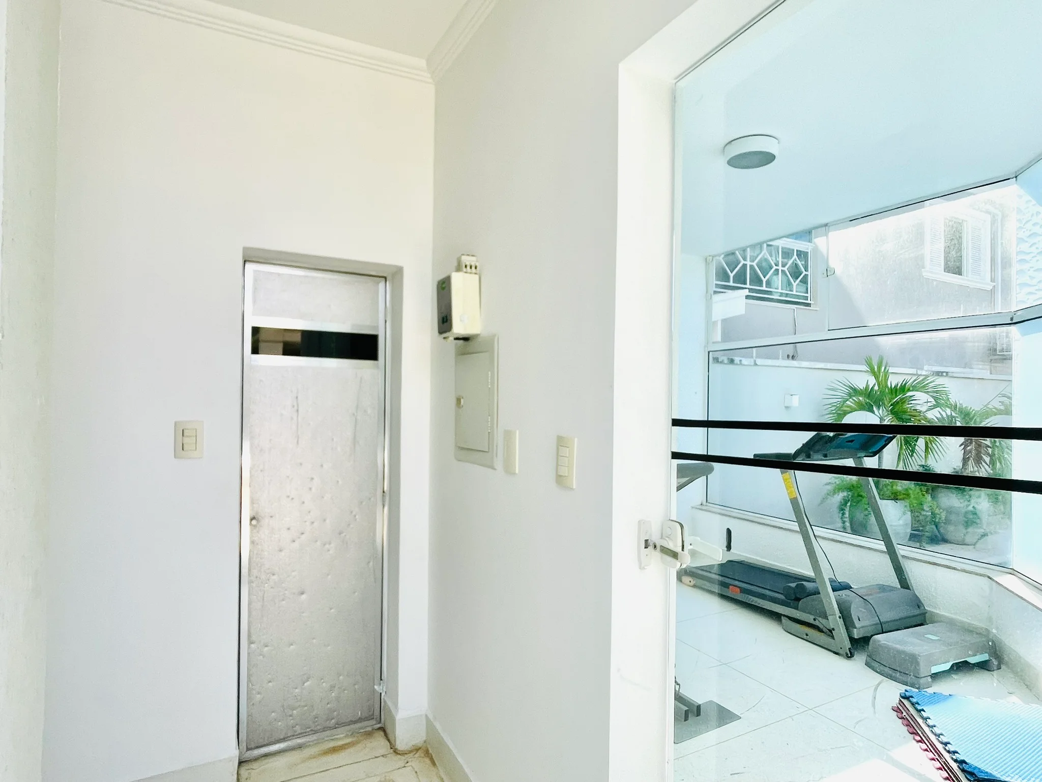 Casa com 5 dormitórios à venda no Condomínio Taubaté Village em Taubaté/SP.
