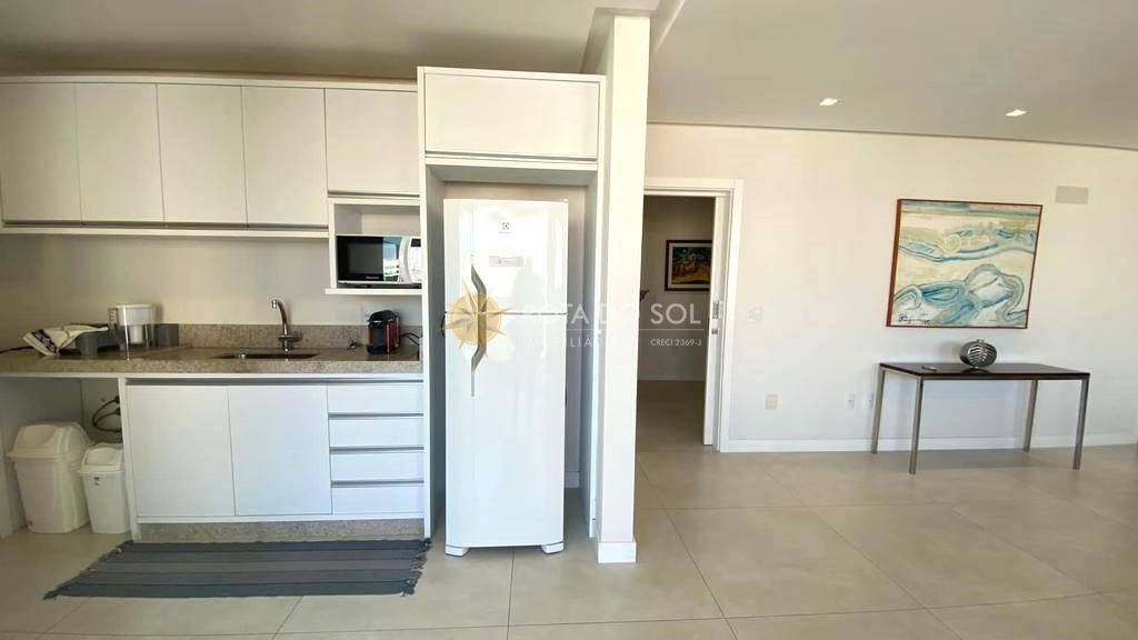 Place Vendome apartamento 4 suítes e 4 vagas na Meia Praia