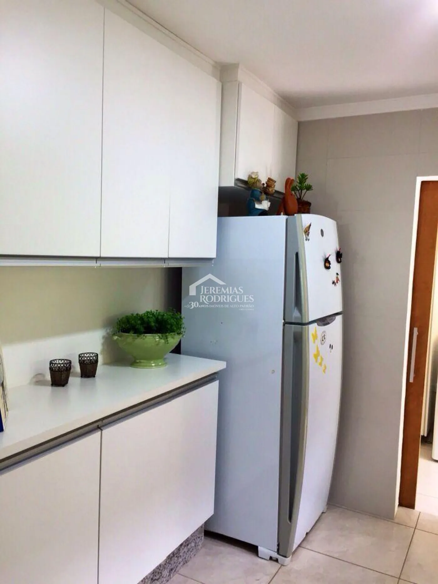 Casa com 3 dormitórios, 135 m² - Condomínio Chácaras Cataguá - Taubaté/SP