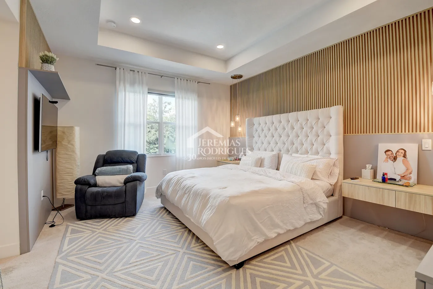 Casa com 4 dormitórios - Condomínio Dakota - Miami/ Flórida