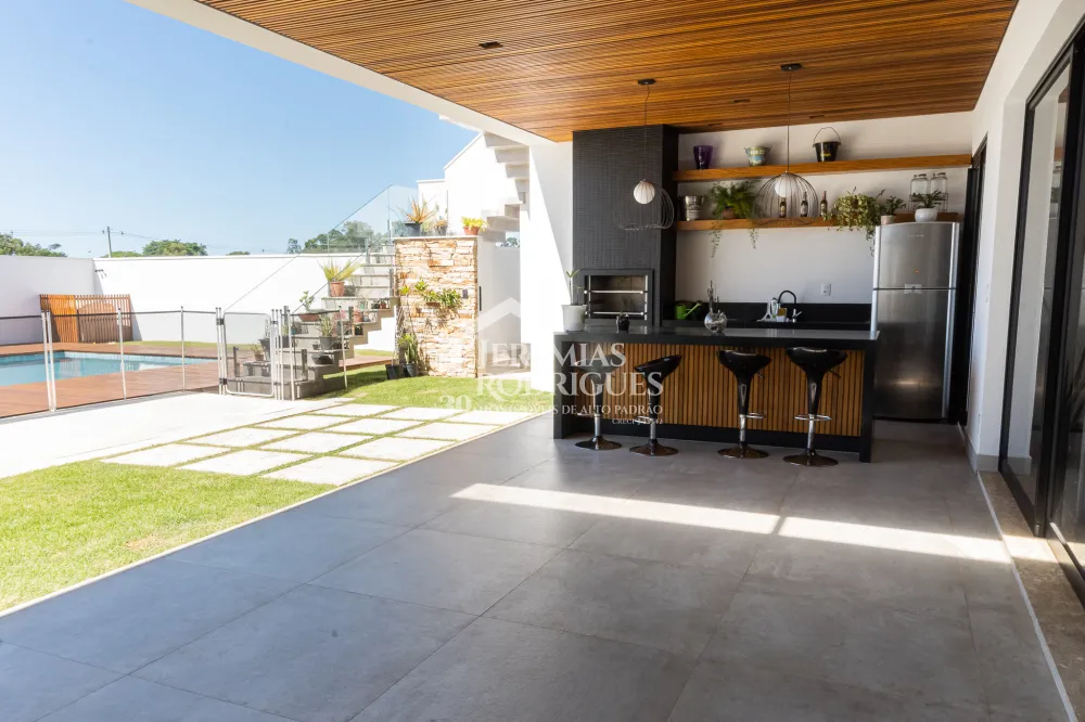 Casa com 4 suítes, 529,3 m² - Condomínio Colonial Village II - Pindamonhangaba/SP