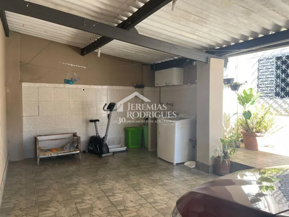 Casa com 4 dormitórios, 160 m² - Chácara do Visconde - Taubaté/SP