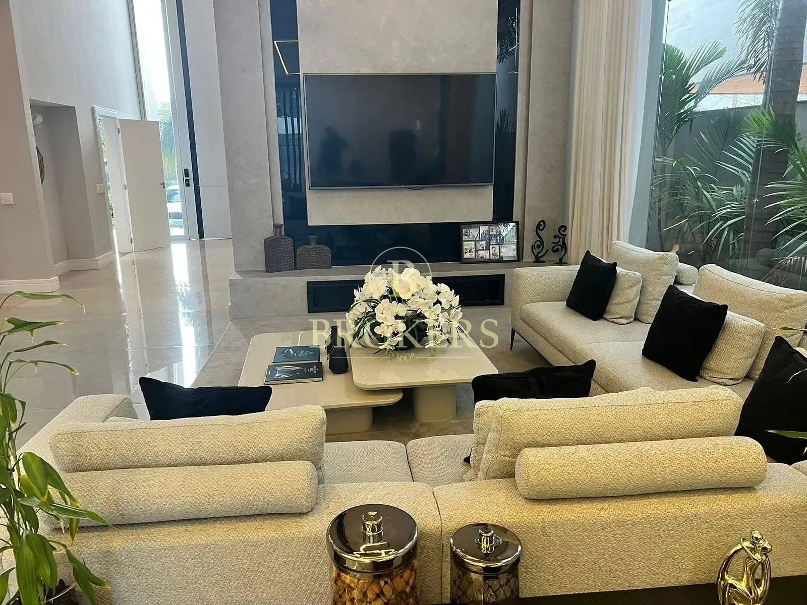 Design e luxo no Alphaville: Mansão triplex de 820m² com elevador, 5 suítes e lazer exclusivo por R — foto 19