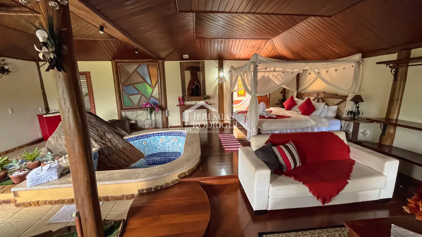 Pousada com 900 m² - Visconde de Mauá/RJ