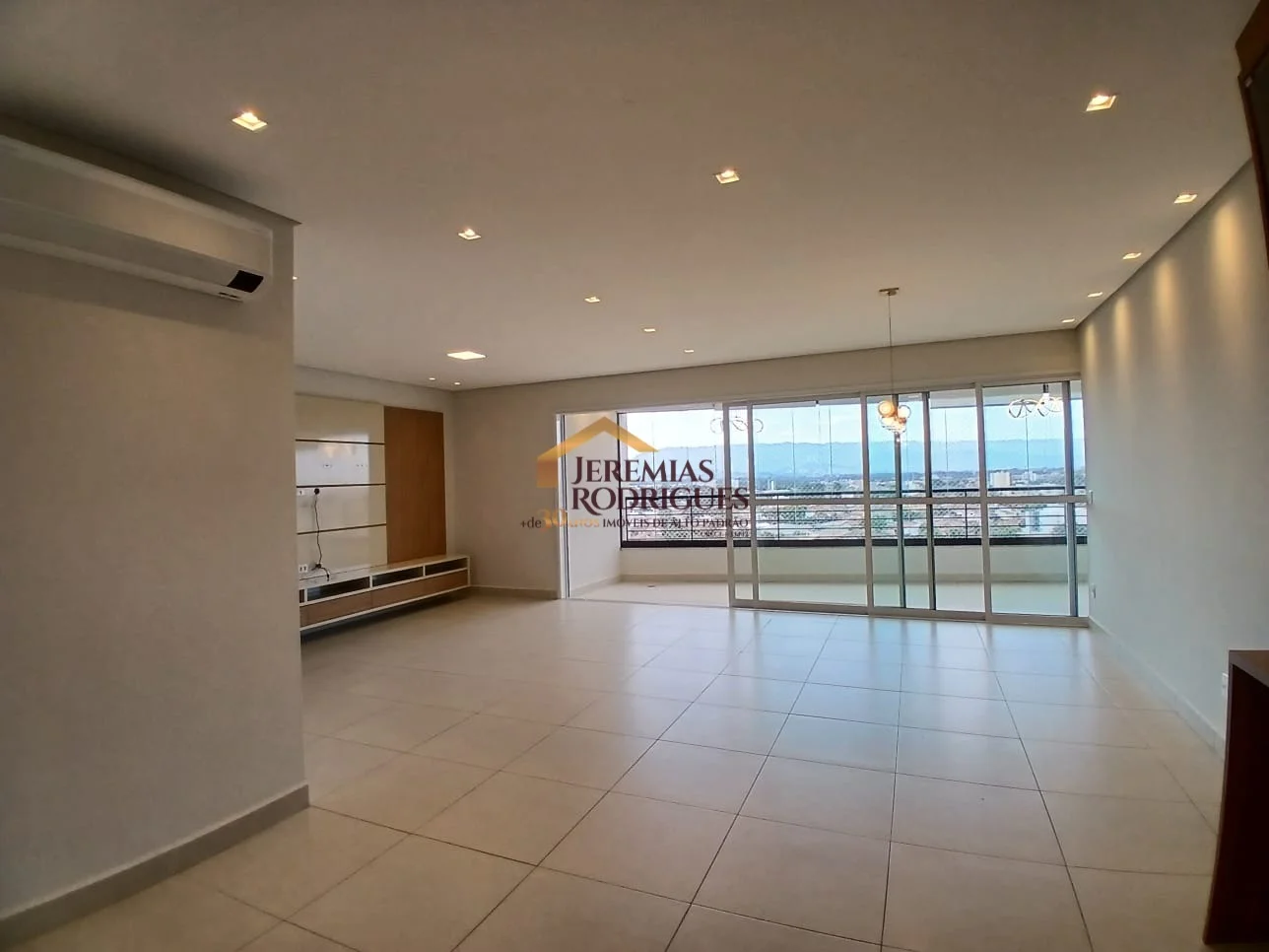 Apartamento para locação e venda no Condomínio Renaissance em Taubaté/SP. — foto 2