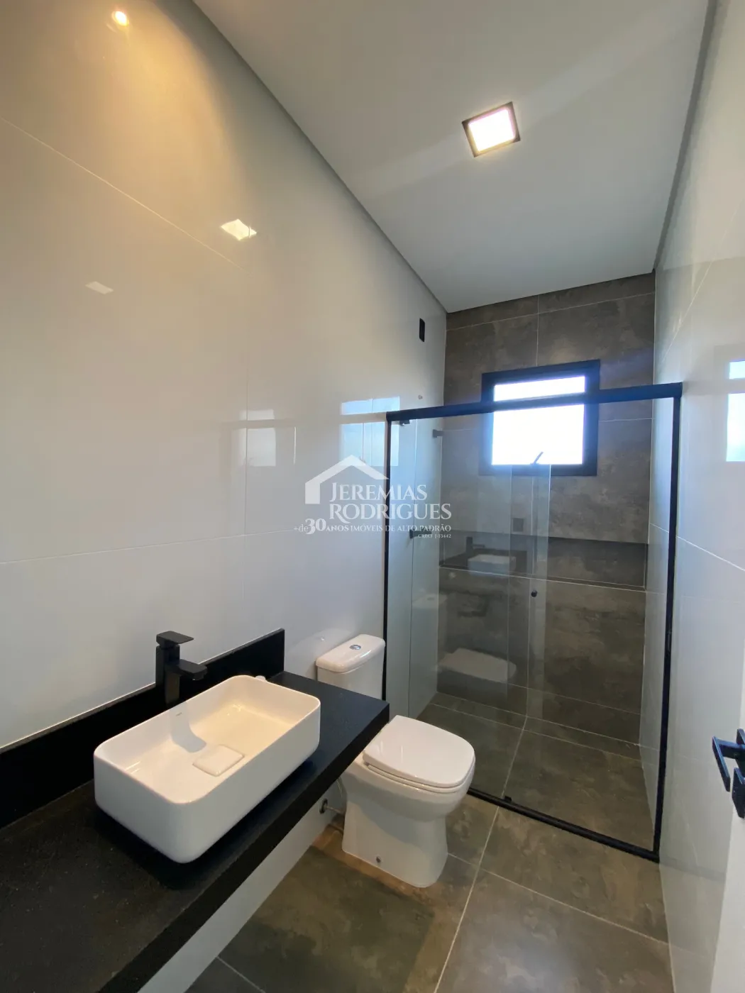 Casa de 360 m² à venda por R$ 1.180.000,00 - Taubaté/SP