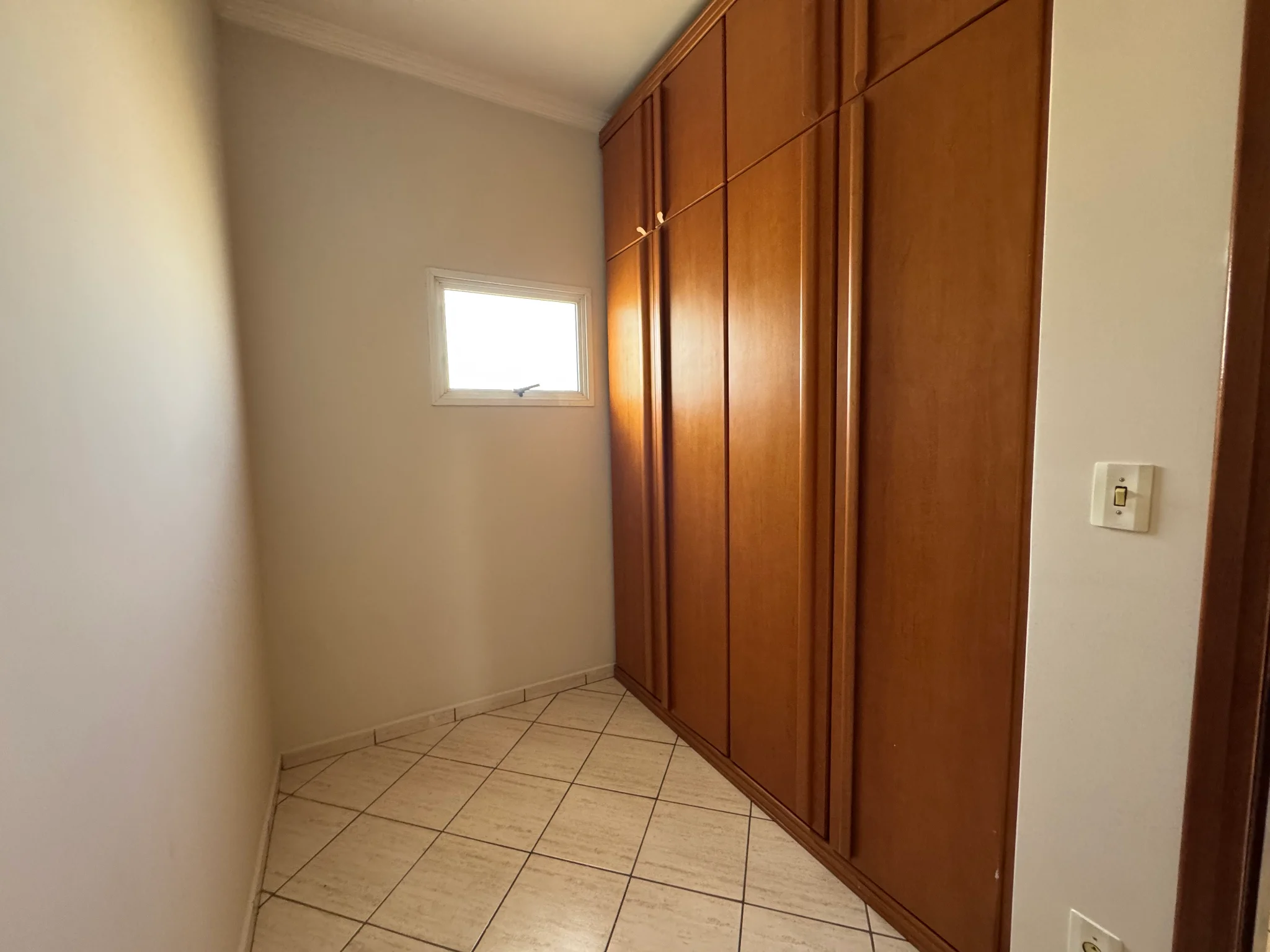 Casa à venda no Condomínio Village Paineiras em Pindamonhangaba/SP