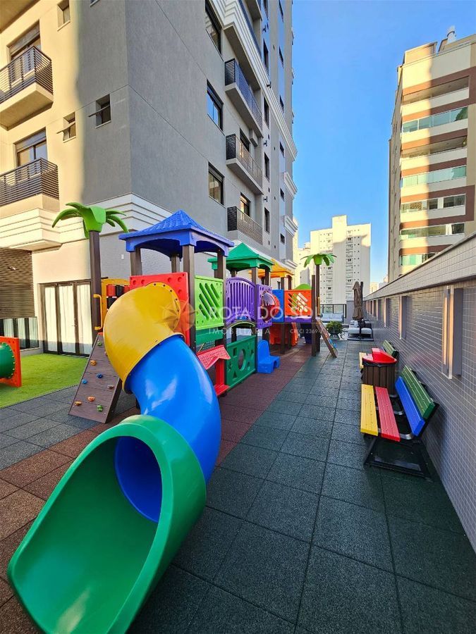 Residencial Brooklyn Tower Apartamento 4 Suítes em Meia Praia Itapema/SC — foto 22