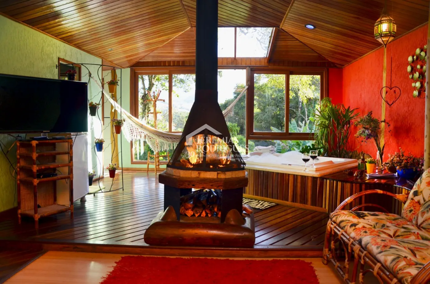 Pousada com 900 m² - Visconde de Mauá/RJ