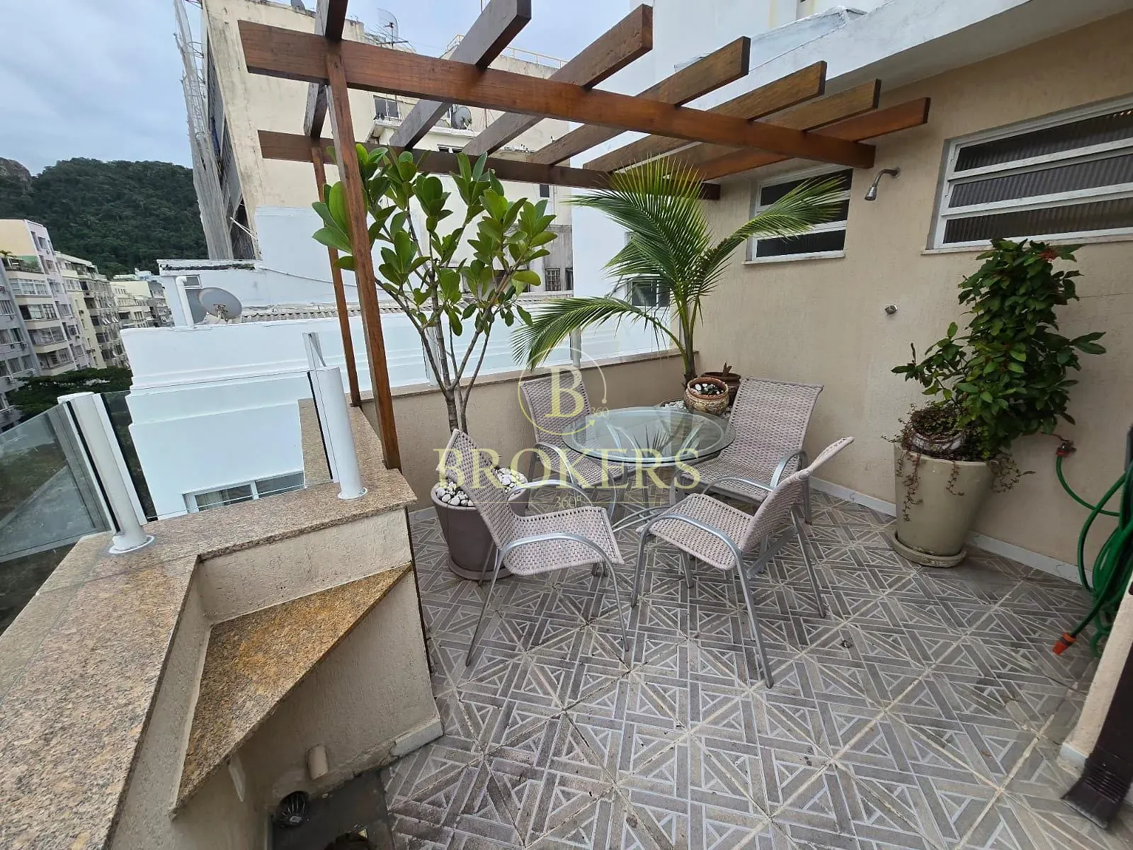 Cobertura / Penthouse à venda, Avenida Atlântica - Copacabana. Varanda, 3 quartos sendo 2 suítes. — foto 9