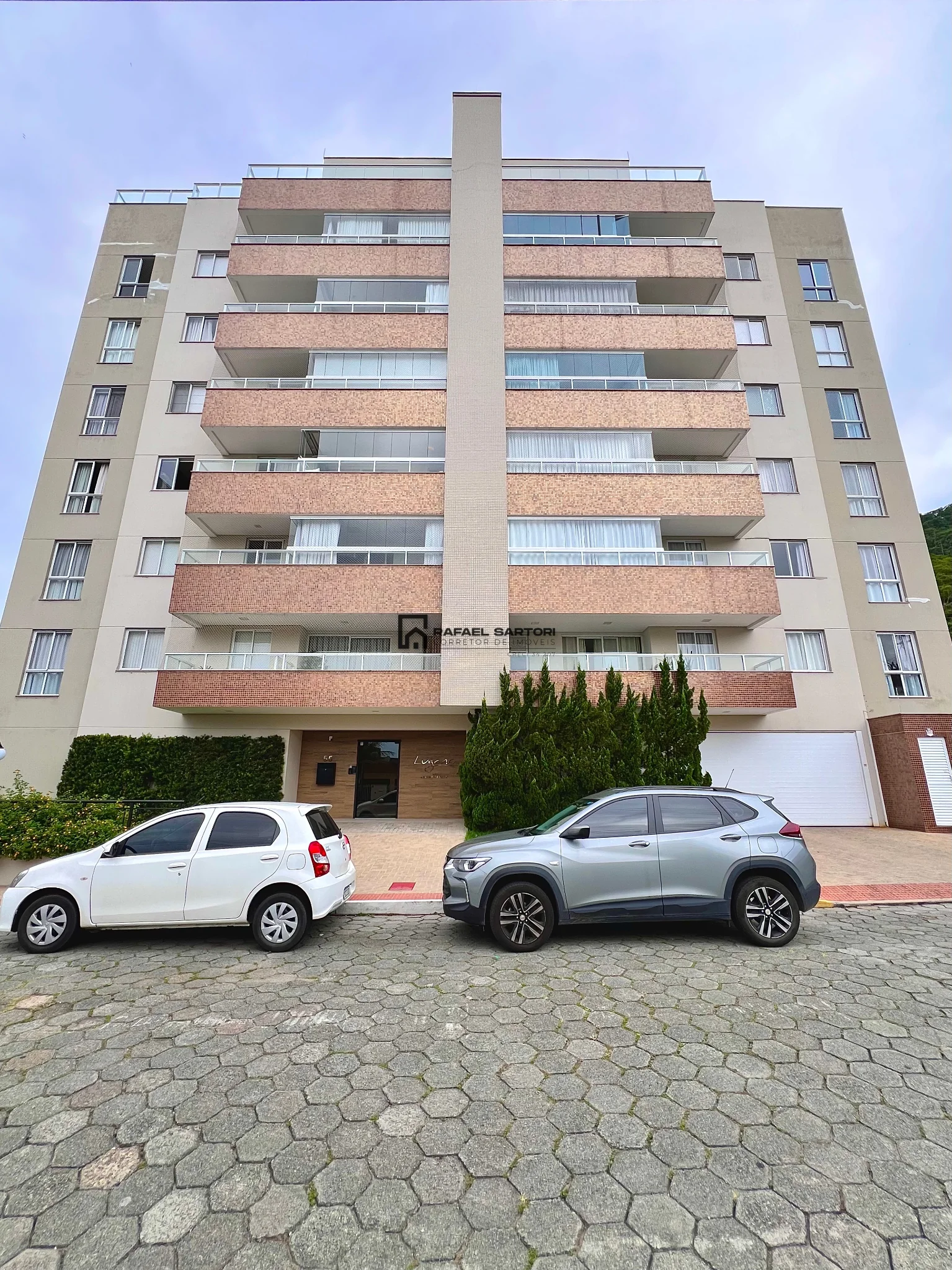 APARTAMENTO MOBILIADO NA VILA NOVA