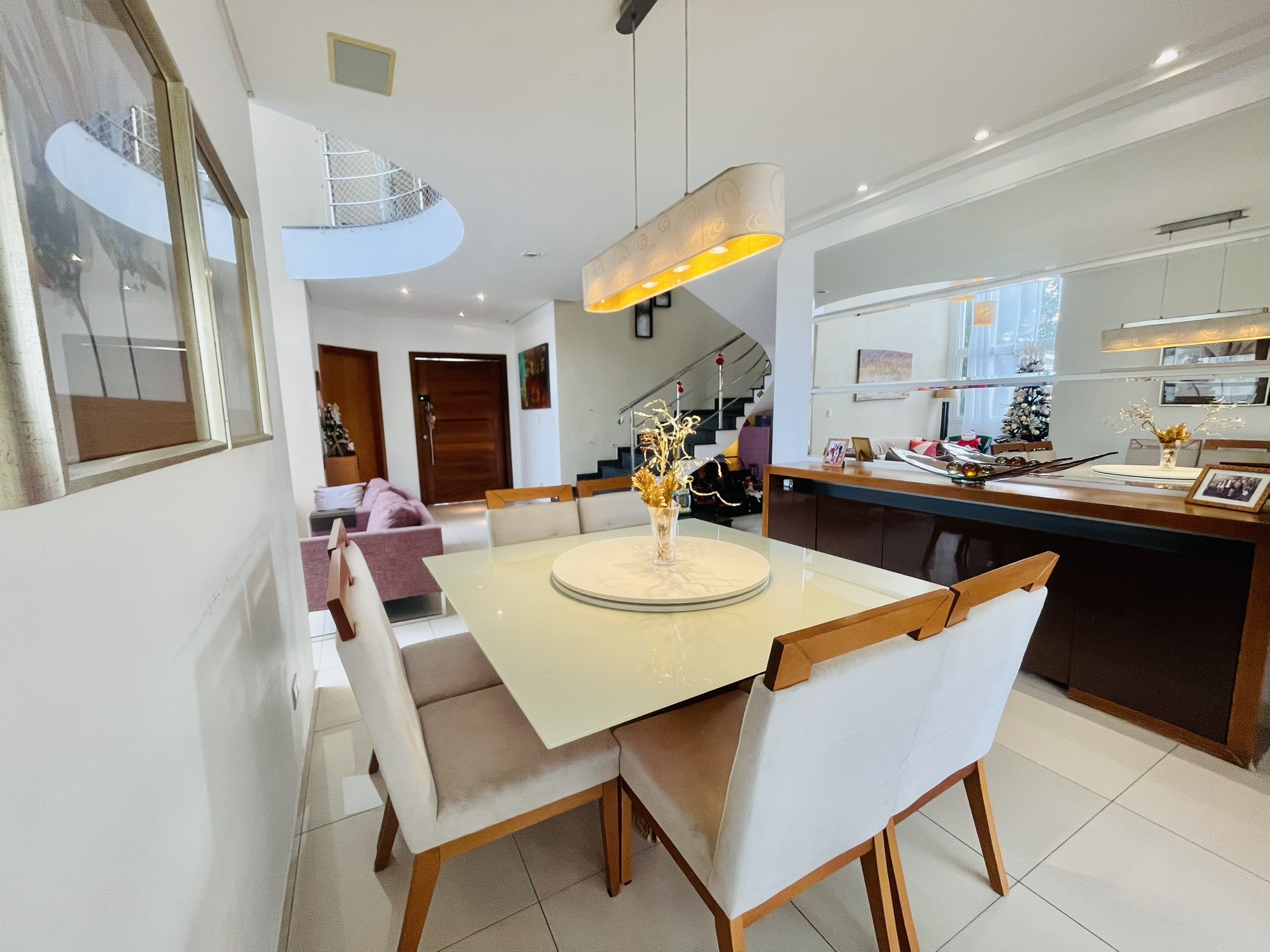 Casa para venda com 4 dormitórios no Condomínio Campos Do Conde I em Tremembé/SP