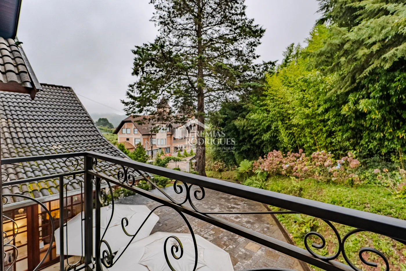 Pousada à venda com Exclusividade com 14 suítes no Casablanca Hotel Boutique em Campos do Jordão/SP