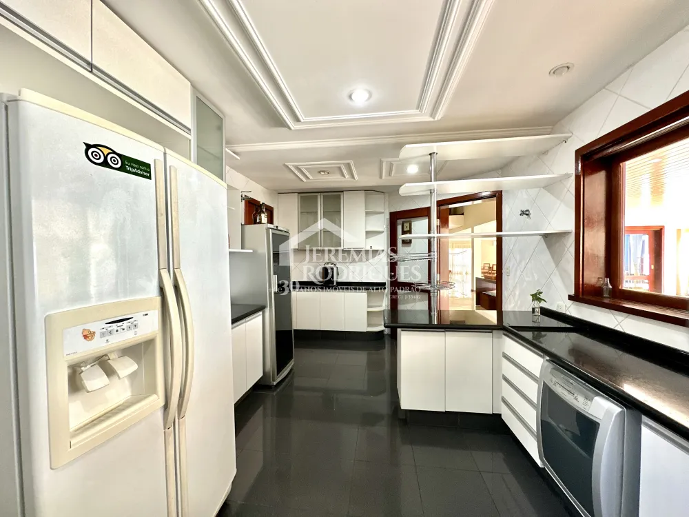 Casa com 4 quartos, 617 m² - Condomínio Taubaté Village - Taubaté/SP