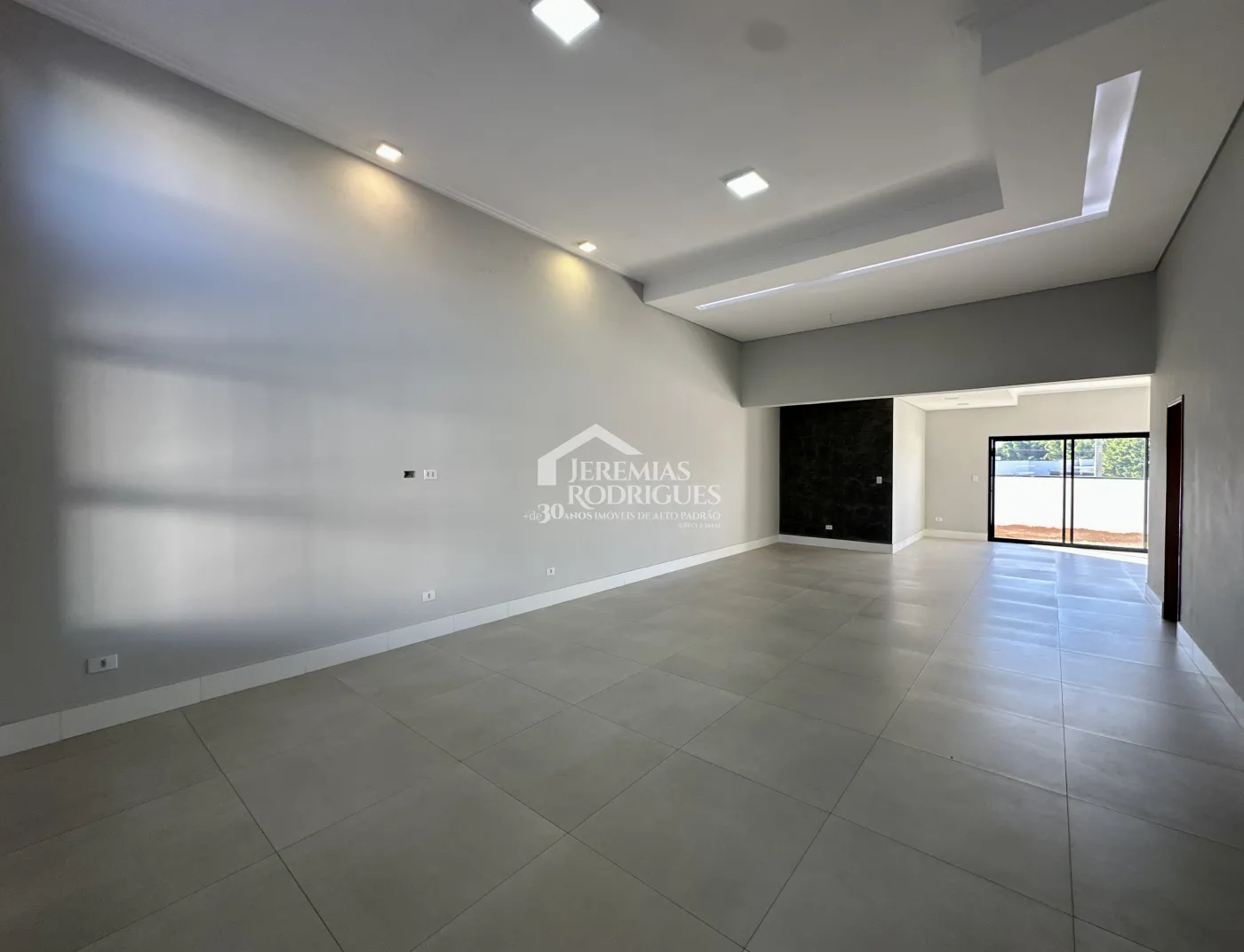 Casa para locação com 3 dormitórios no Condomínio Parque das Araucárias em Tremembé/SP