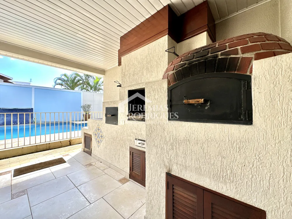 Casa com 4 quartos, 617 m² - Condomínio Taubaté Village - Taubaté/SP