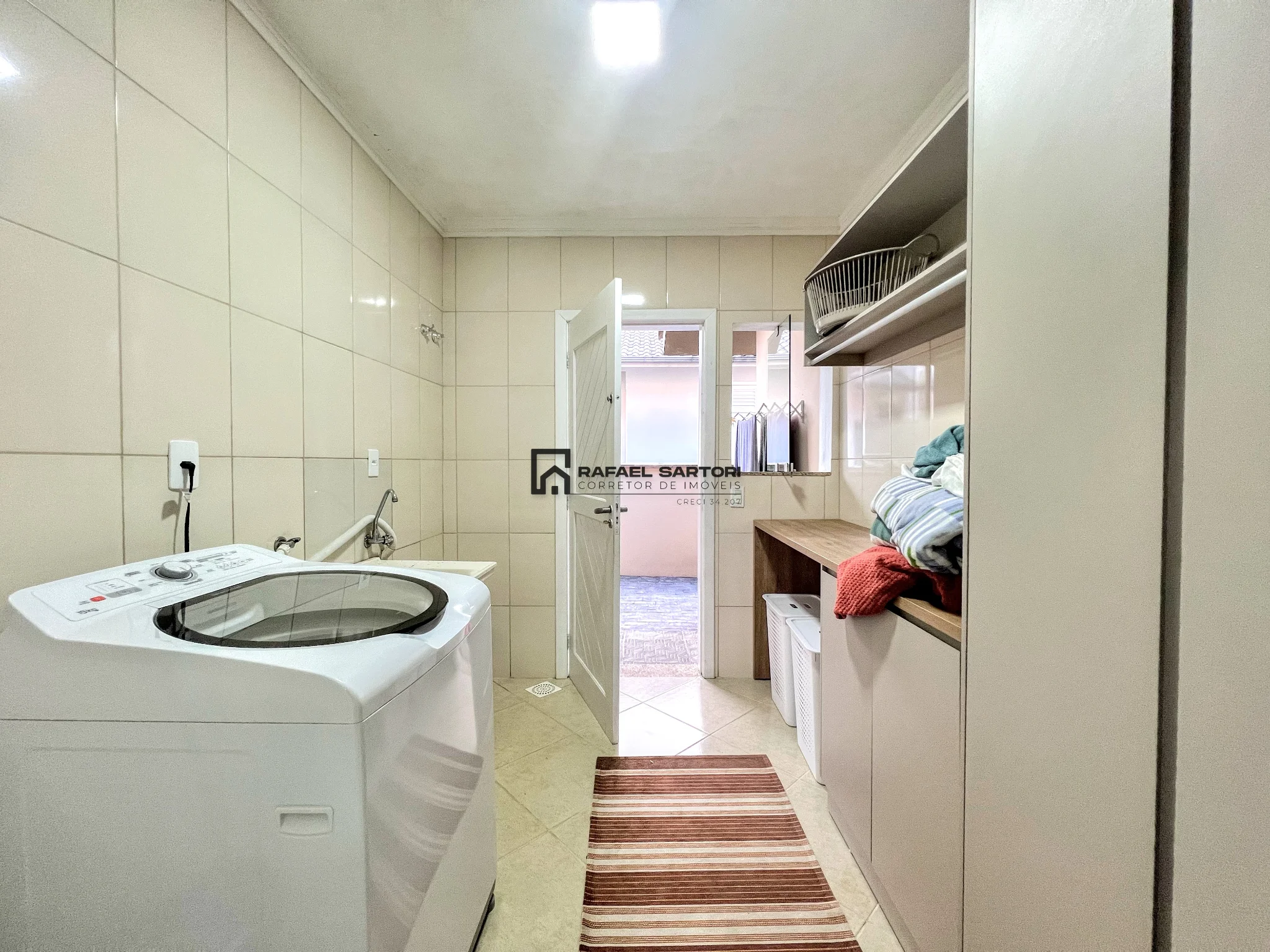 CASA TÉRREA NO BAIRRO AMIZADE
