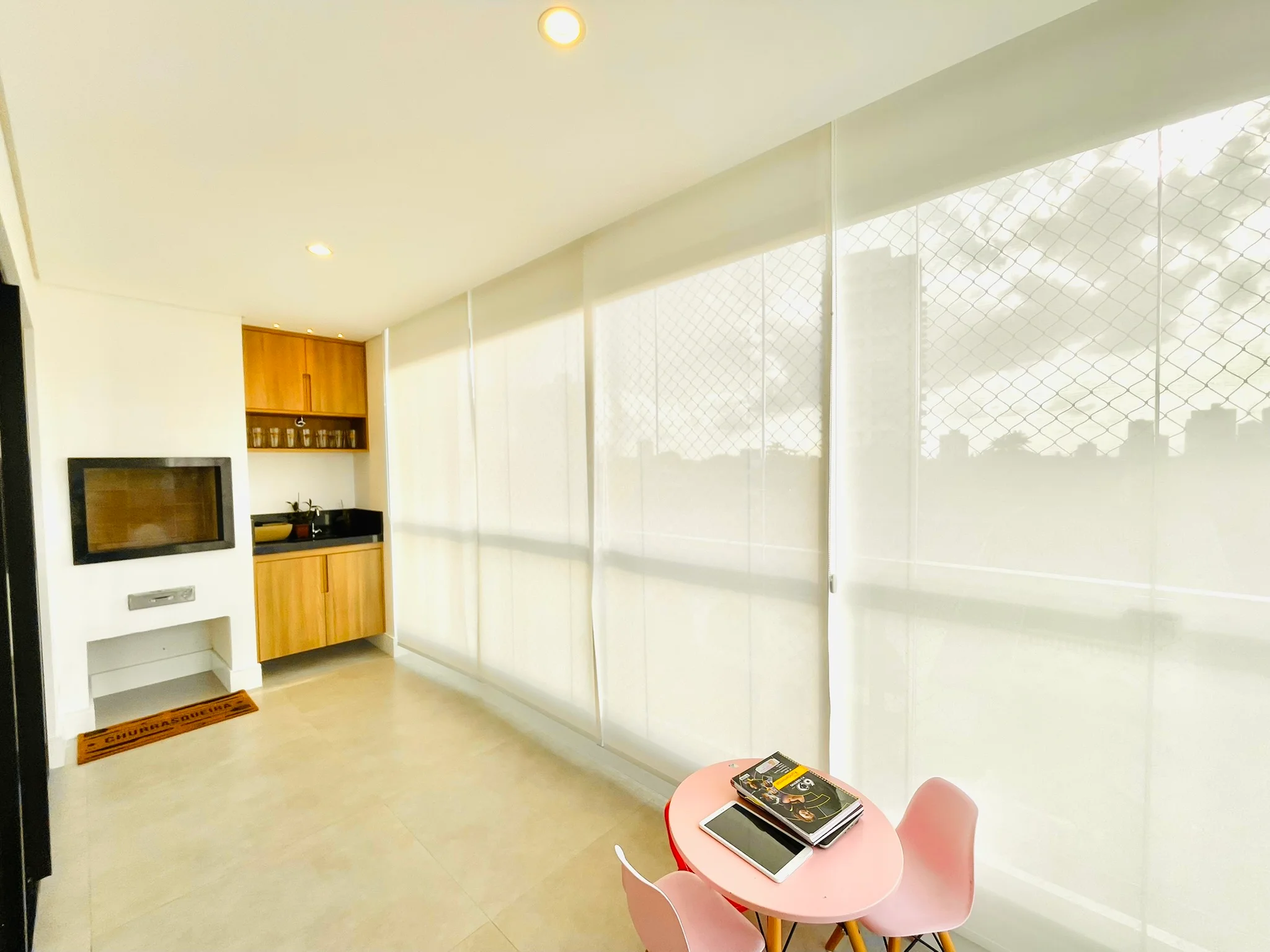 Apartamento à venda com exclusividade com 3 dormitórios no Condomínio Lucca em Taubaté/SP. 