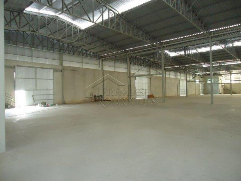 Galpão comercial para alugar em  Pindamonhangaba/SP