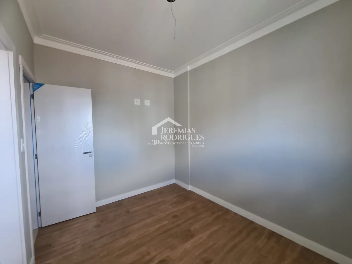 Apartamento com 3 suítes, 130 m² - Edifício Jardins Residence - Taubaté/SP.