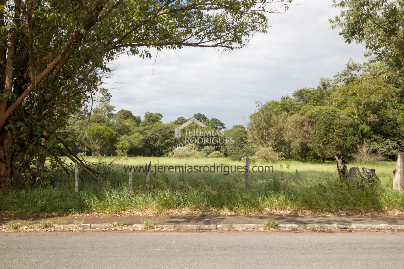 Terreno residencial à venda por R$ 5.605.200,00 - Taubaté/SP