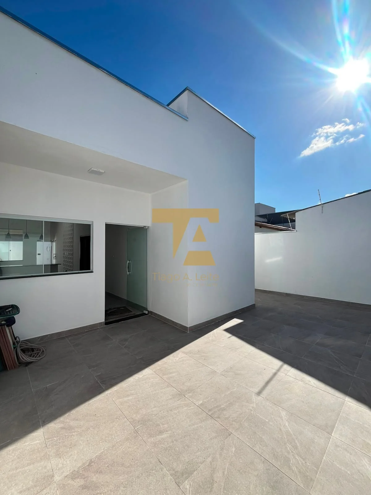 Casa à Venda com Suíte no Flamboyant, Pindamonhangaba | Design com Claraboia — foto 5
