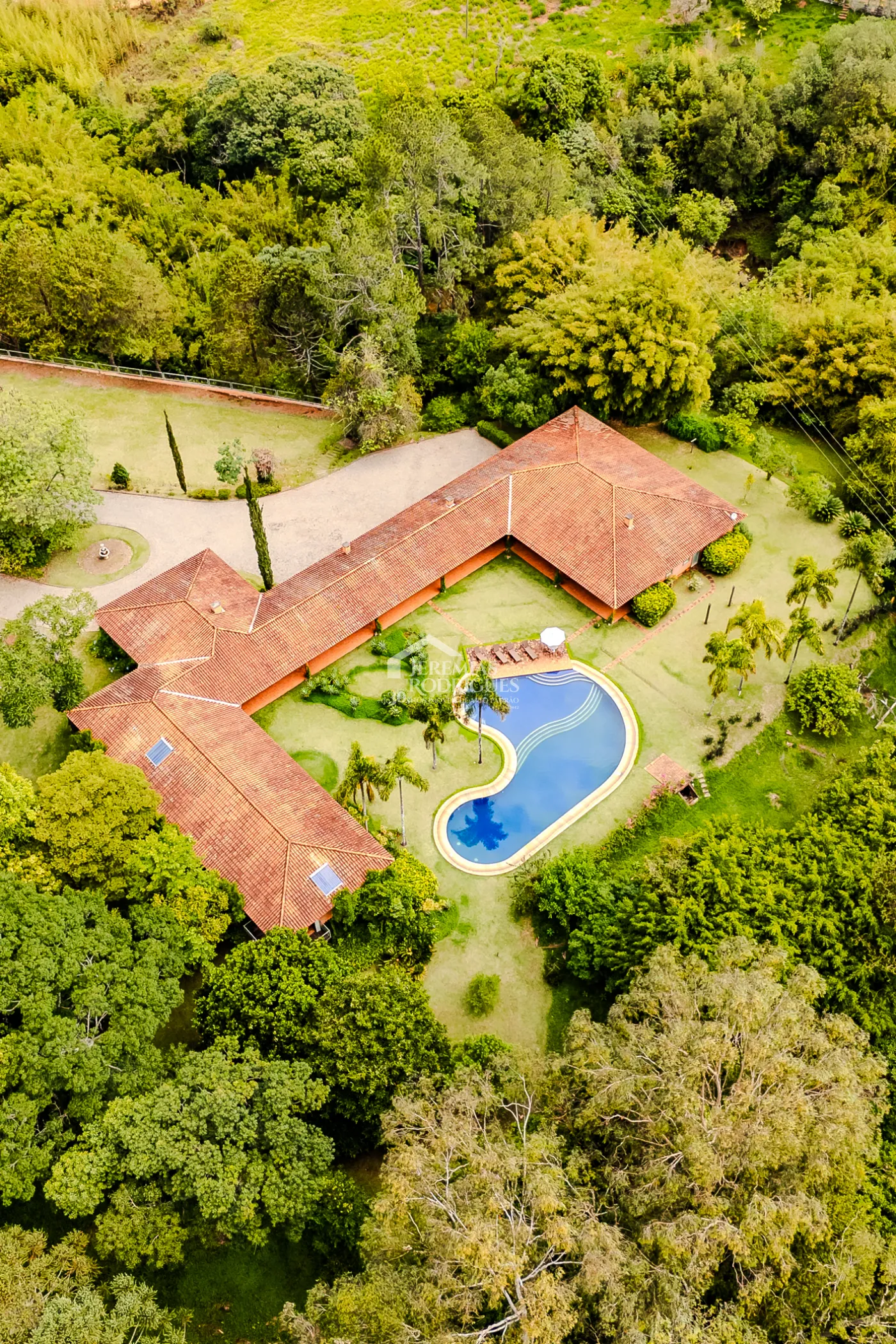Casa à venda por R$ 6.200.000,00 - Cunha/SP