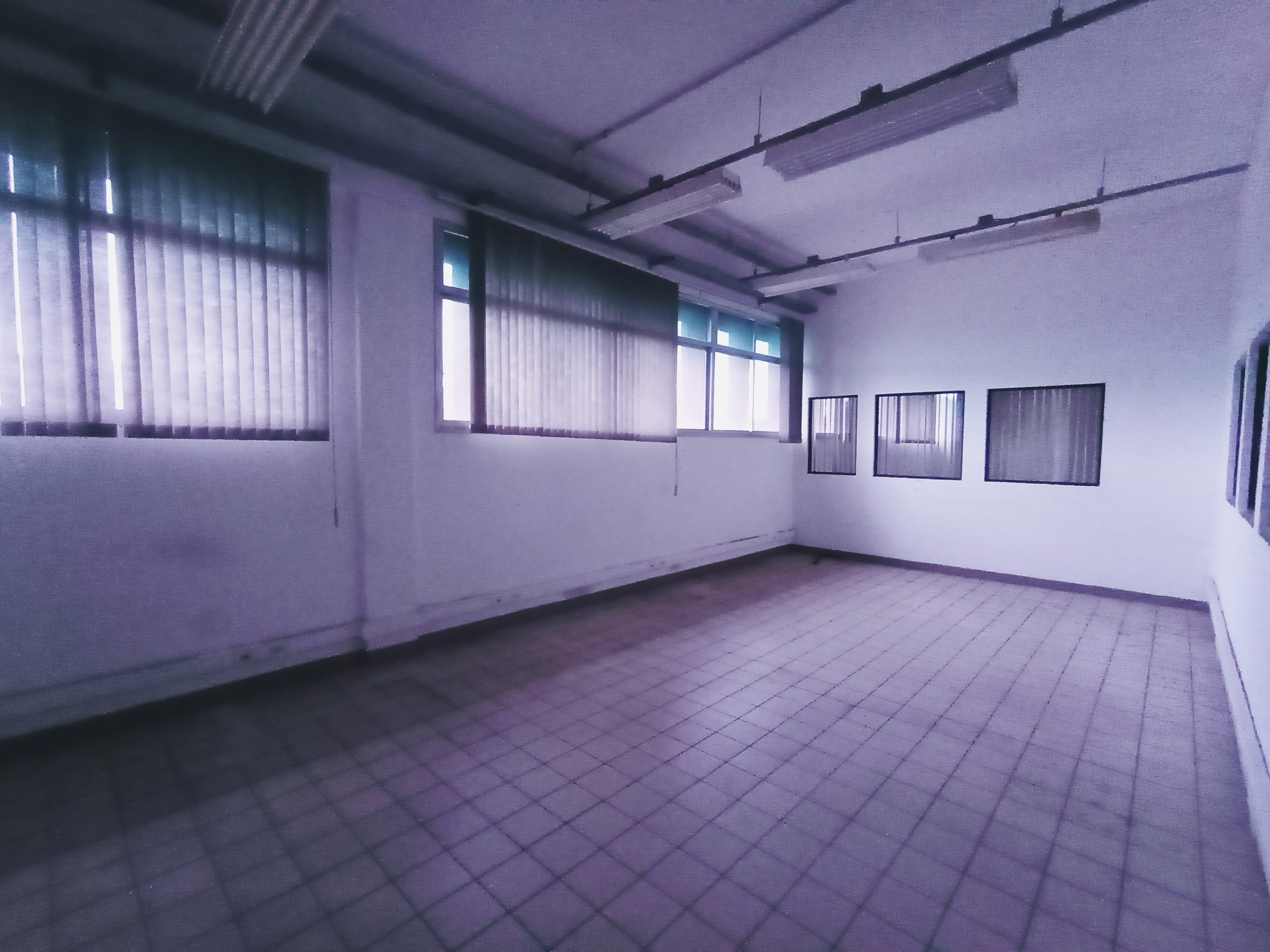 Prédio para venda e locação, 6.000 m² no bairro Jardim Independência em Taubaté/SP.