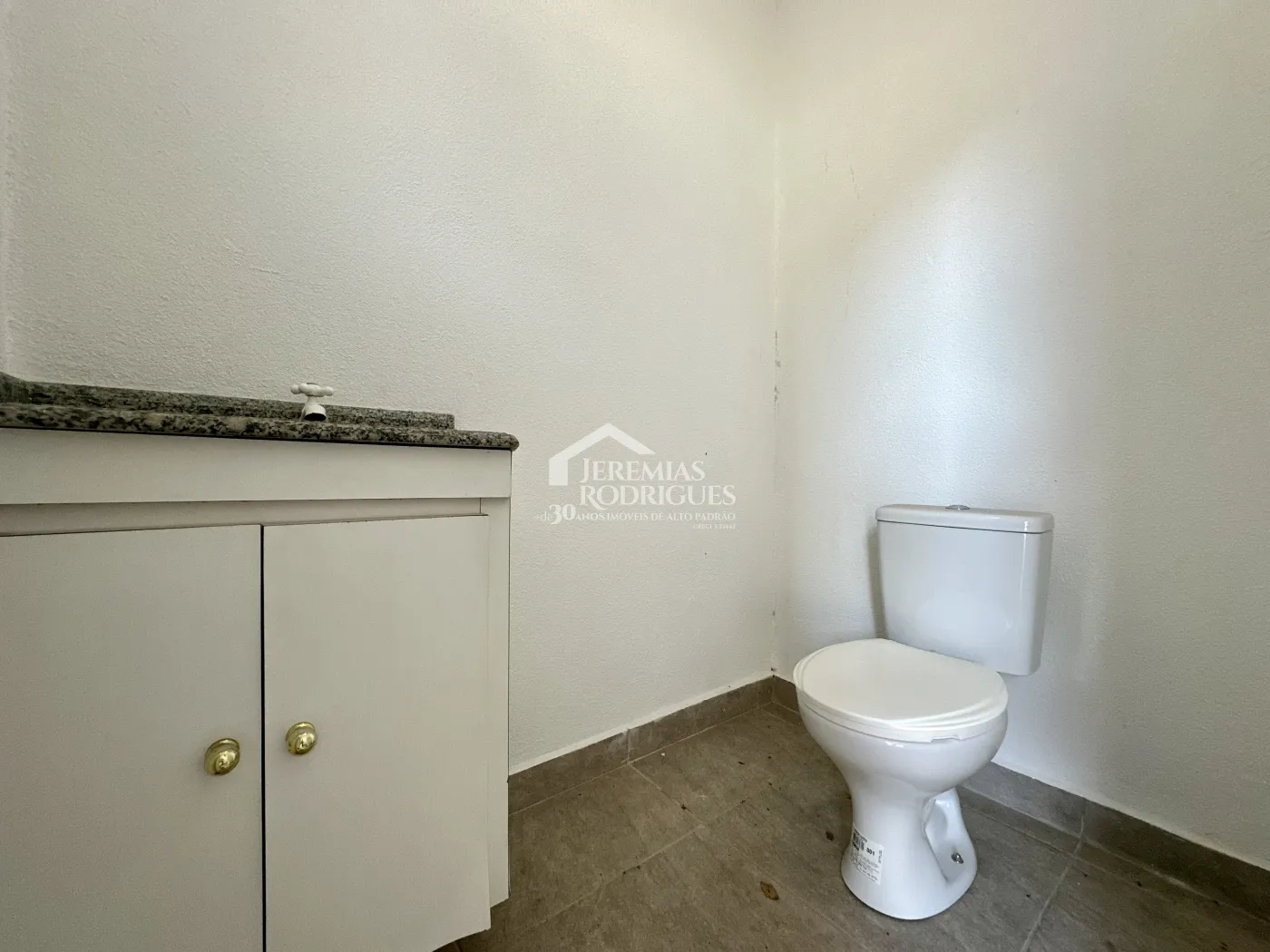 Casa para locação no Condomínio São Charbel em Taubaté/SP. — foto 51