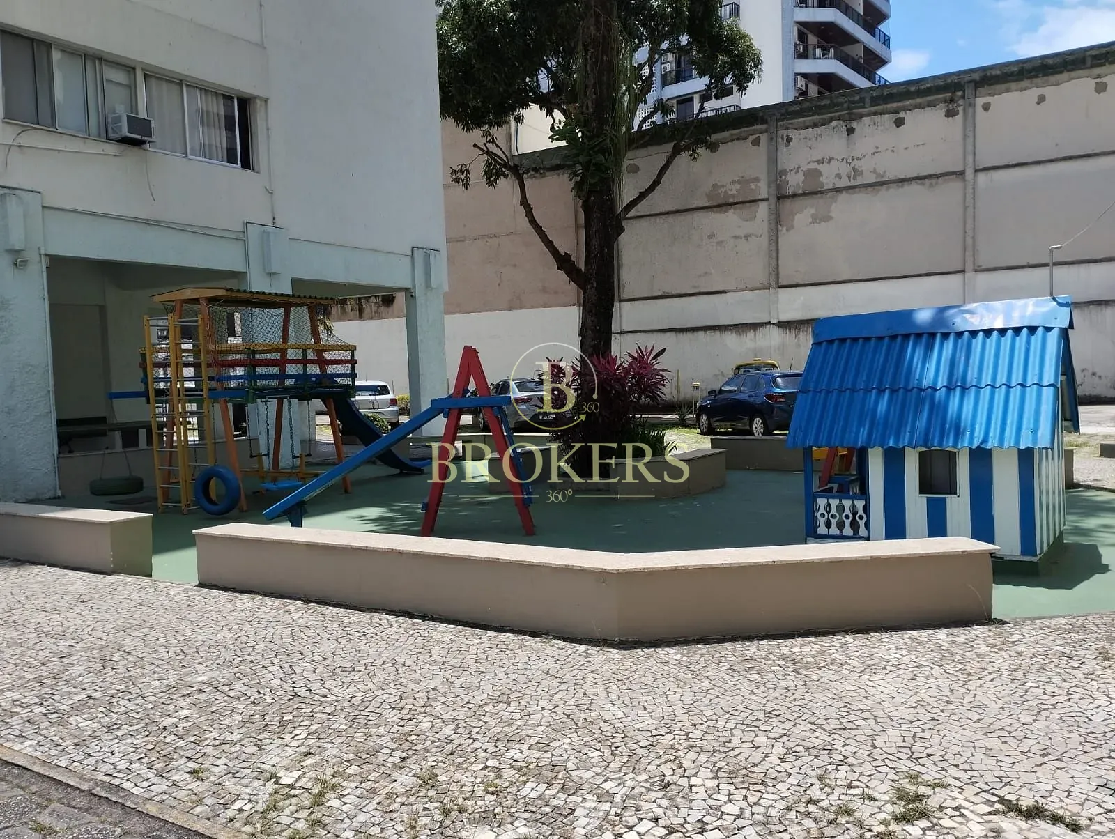 Apartamento com 2 quartos, em frente ao metrô, à Venda em  Botafogo, Rio de Janeiro. — foto 26