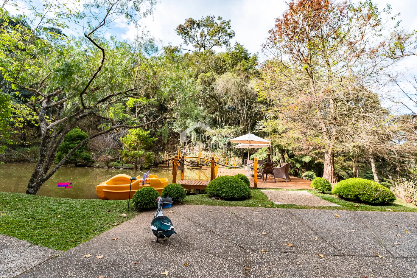 Casa com 7 suítes, 770 m² - Pedra do Fogo - Campos do Jordão/SP.