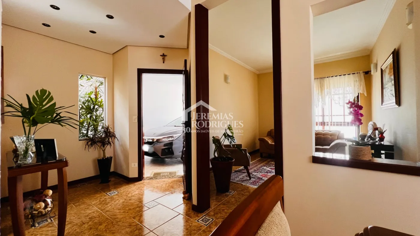 Casa com 3 dormitórios, 268 m² - Condomínio Taubaté Village - Taubaté/SP