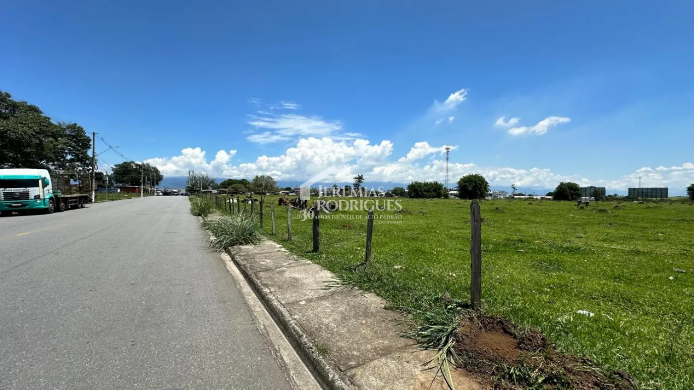 Terreno comercial de 123000 m² para alugar por R$ 30.000,00 - Pindamonhangaba/SP