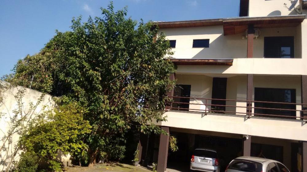 Casa à venda por R$ 960.000,00 - Taubaté/SP