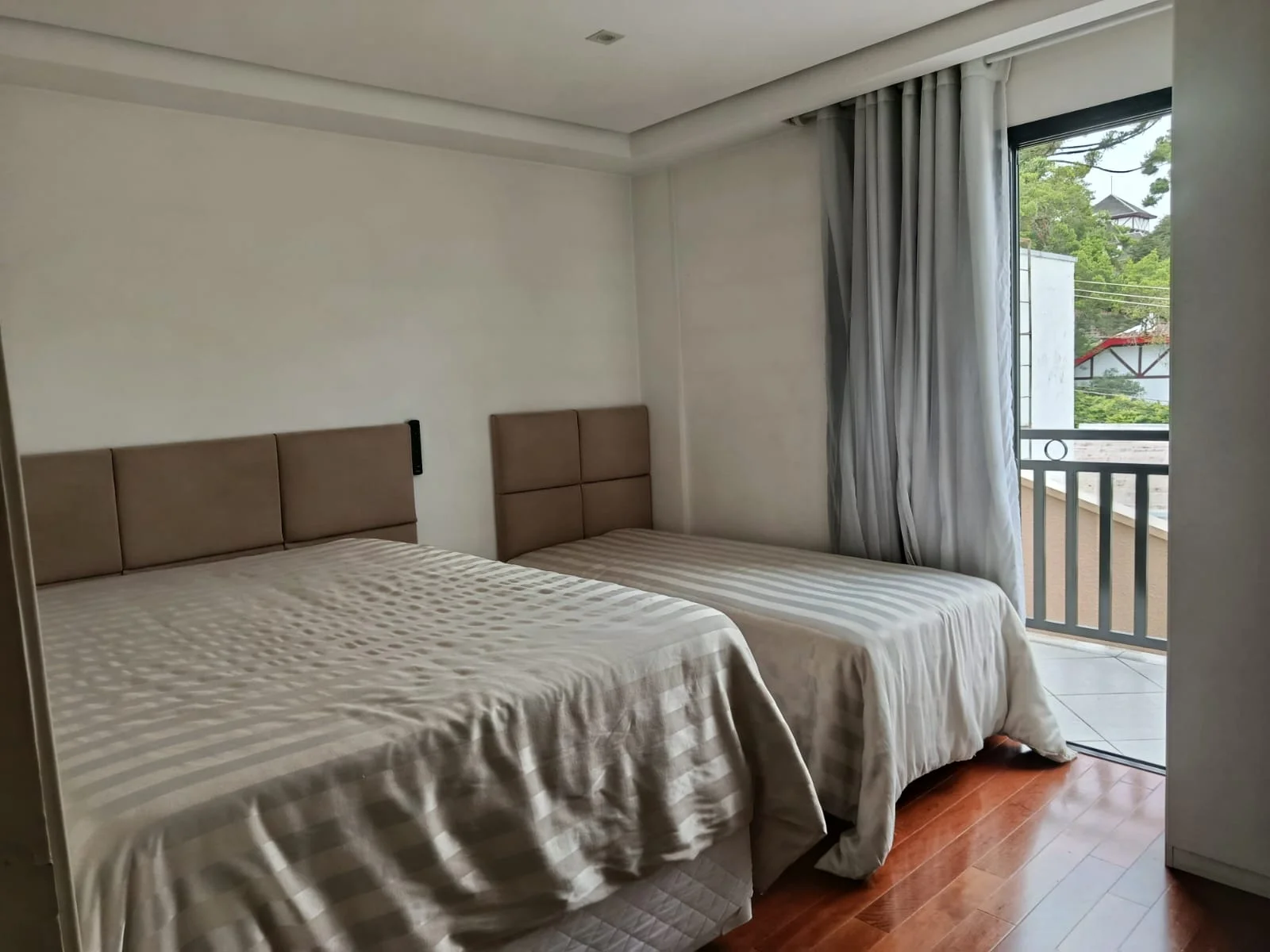 Apartamento à venda com 3 suítes, 128m² no Condomínio Ville de Vie em Campos do Jordão/SP