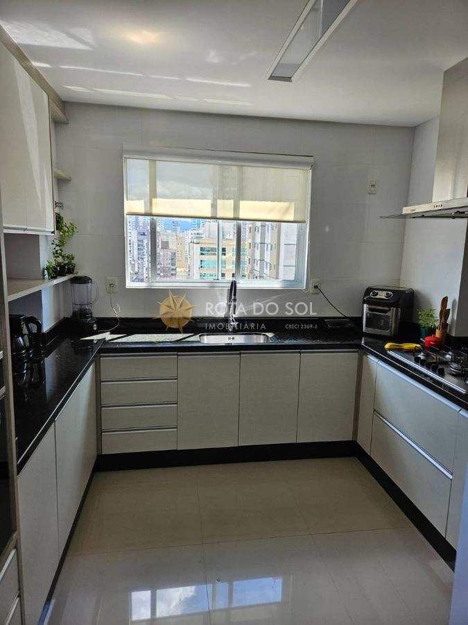 Residencial Diamante Cobertura Duplex 4 Suítes e 2 Vagas em Meia Praia Itapema SC — foto 5