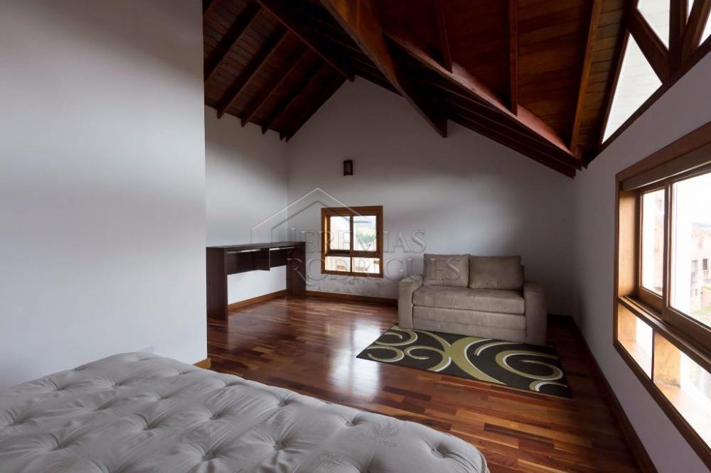 Casa à venda por R$ 1.350.000,00 - Campos do Jordão/SP