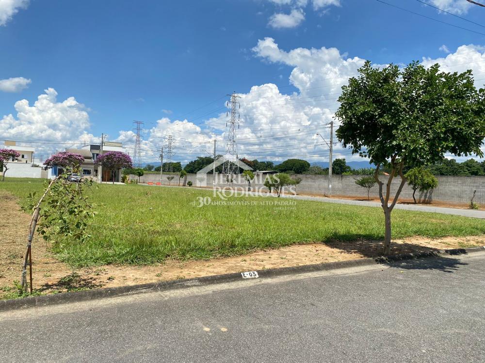 Terreno com 175 m² - Condomínio Residencial Laguna - Pindamohangaba/SP