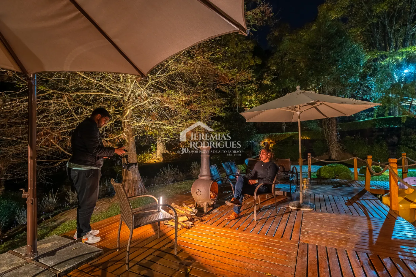 Casa com 7 suítes, 770 m² - Pedra do Fogo - Campos do Jordão/SP.